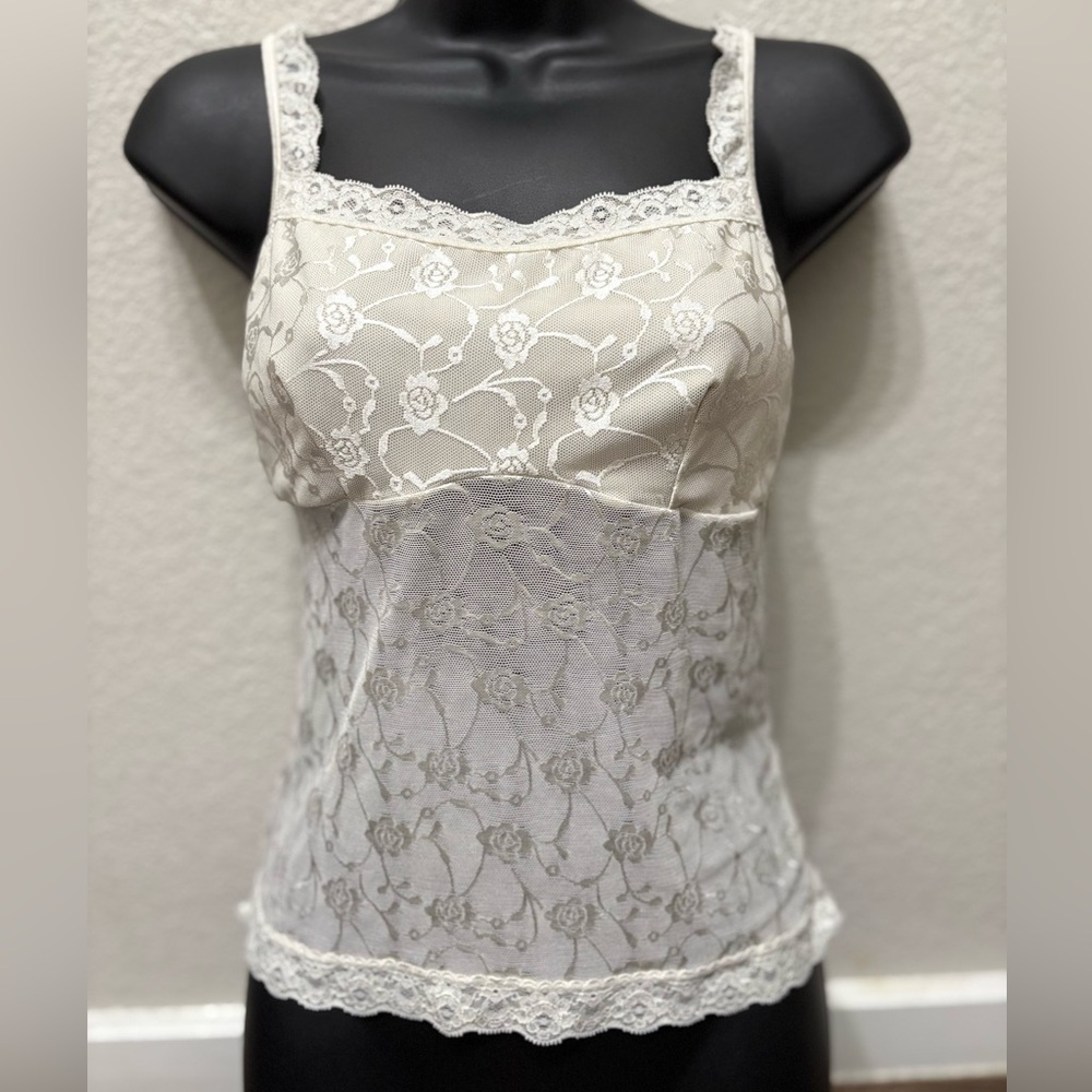 Elegant Lace Camisole in Cream and White